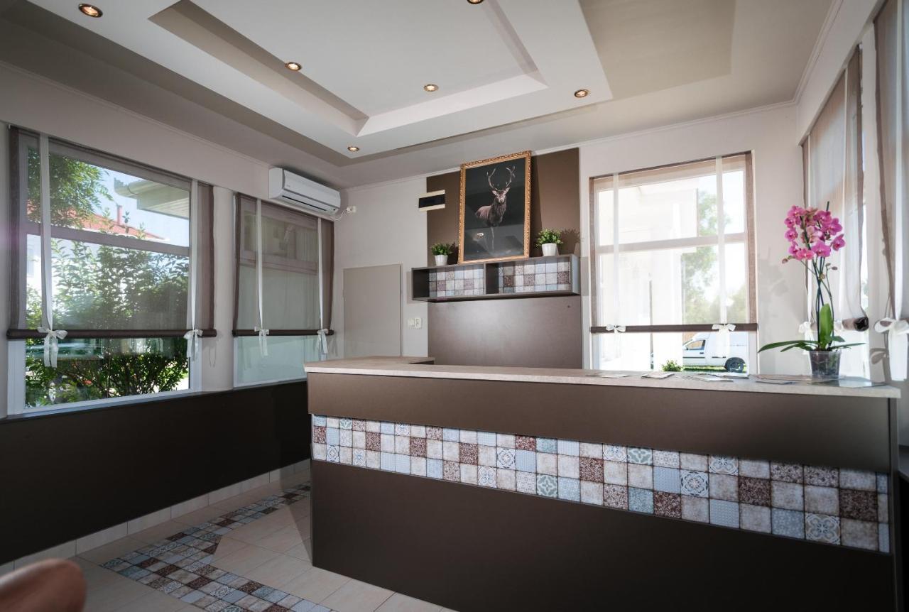 Апартаменты Aranyszarvas Panzio, Etterem Es Grillterasz Экстерьер фото